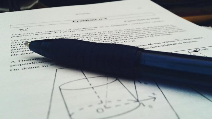 pexels-iamcvsv-197293